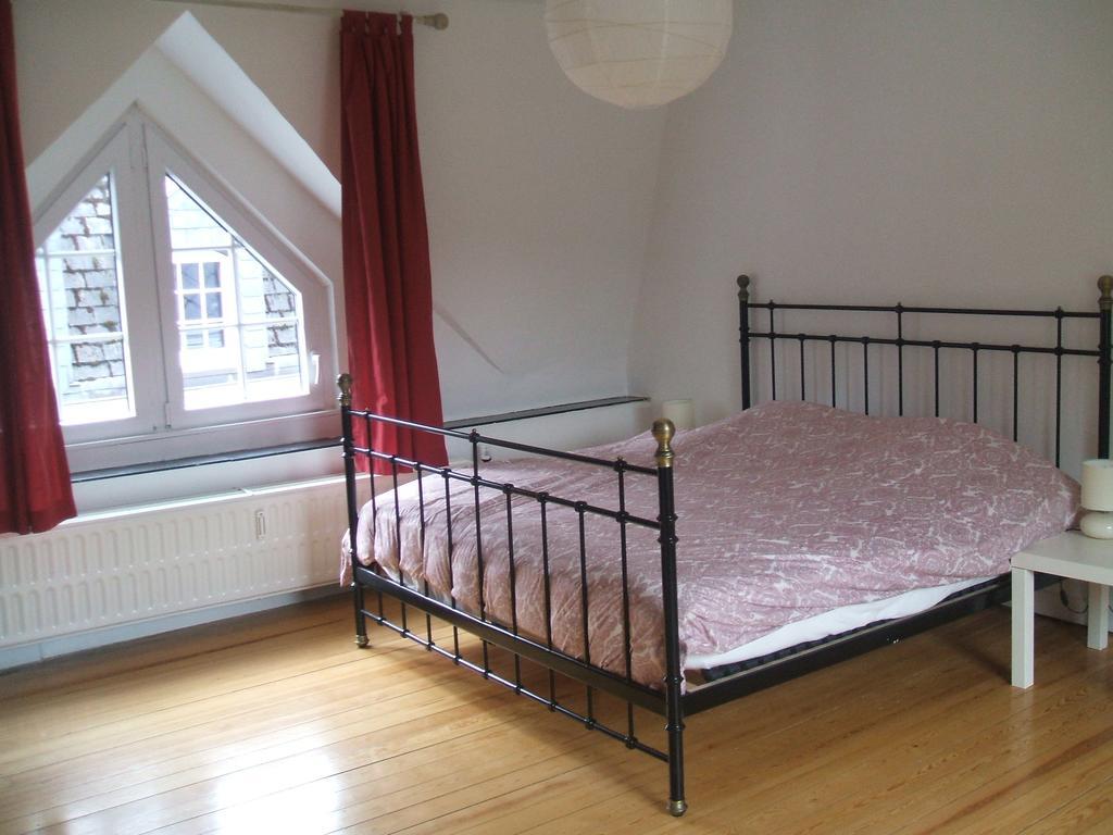 Ferienwohnung le chaumont Stavelot Exterior foto